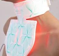 Omnilux Contour Neck & Decollete